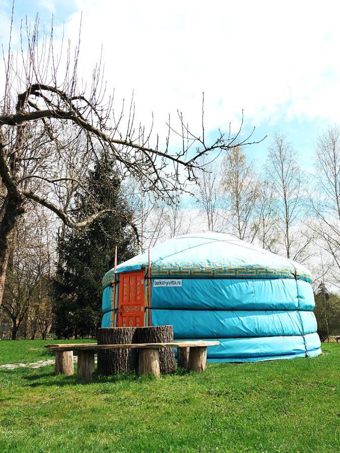 Caloroczne Jurty Mongolskie - "Domy Slonca" Kłodzko Buitenkant foto