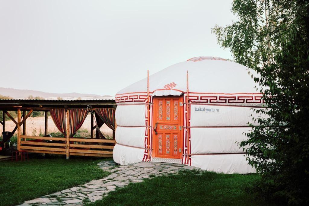 Caloroczne Jurty Mongolskie - "Domy Slonca" Kłodzko Buitenkant foto
